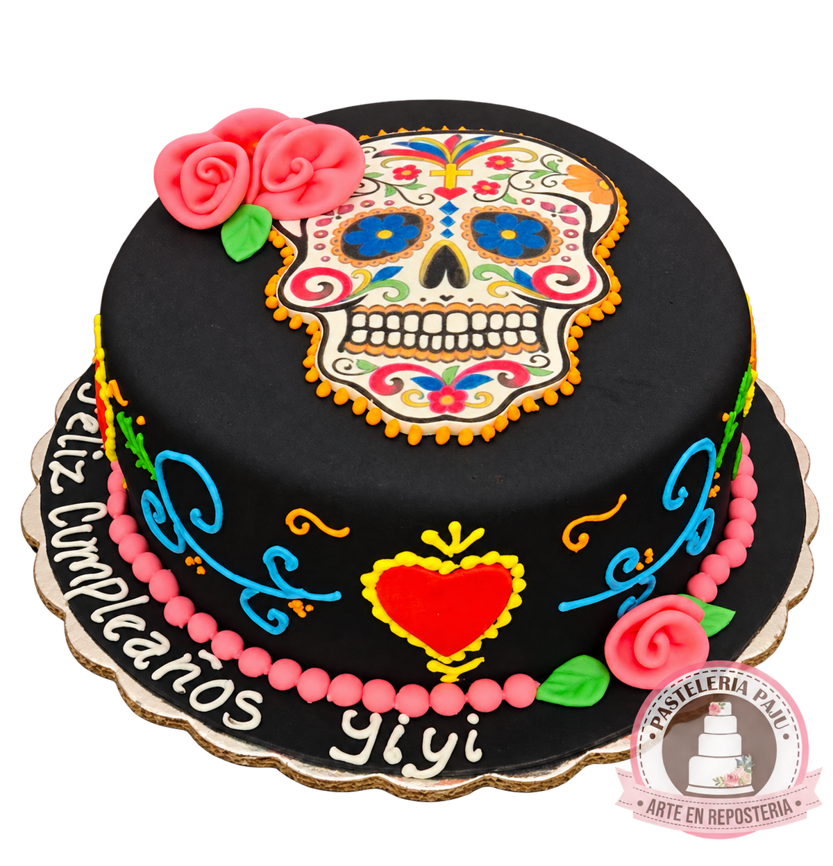Pastel de calavera mexicana con rosas