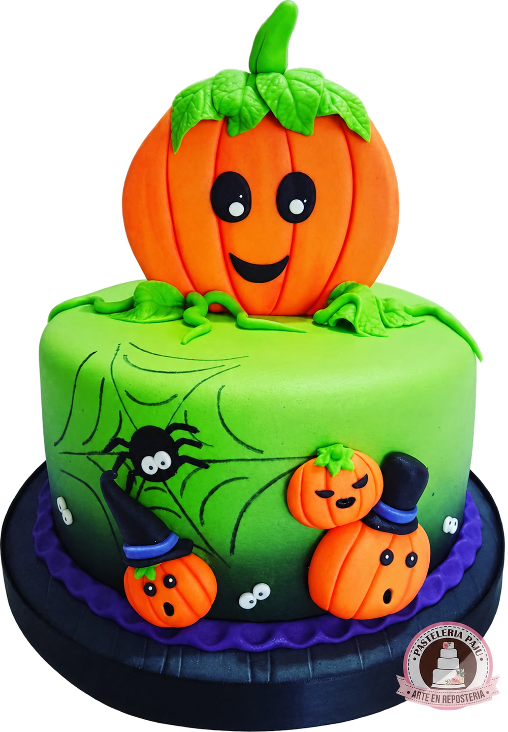 Pastel de Halloween con calabazas y arañas